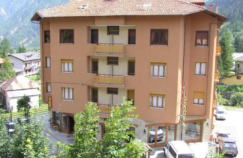 Acceglio Hotel | HOTEL LONDRA Locanda Occitana