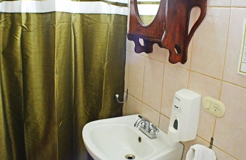 Chinandega Hotel | Hotel Los Balcones De Chinandega