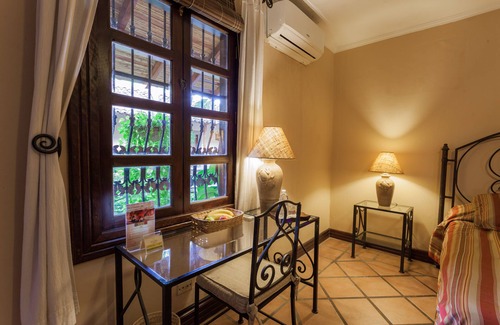 Managua Hotel | Hotel Los Robles