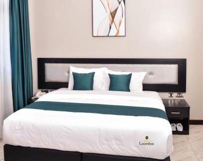 Bondo Hotel | Hotel Lourdes, Siaya