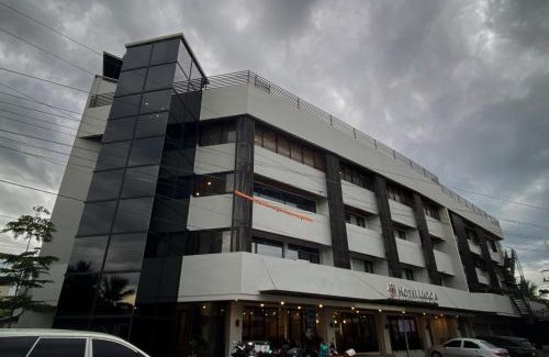 Legazpi Hotel | Hotel Lucca