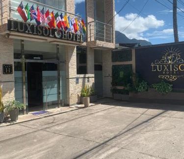Mariano Damaso Beraun Hotel | Hotel Luxisol