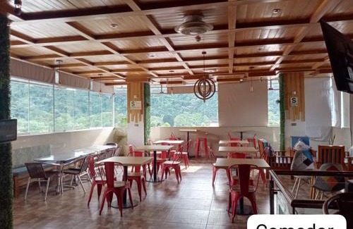 Mariano Damaso Beraun Hotel | Hotel Luxisol