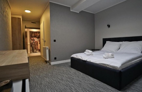 Miedzyborz Hotel | Hotel Made in Napoli by Siervo Międzybórz