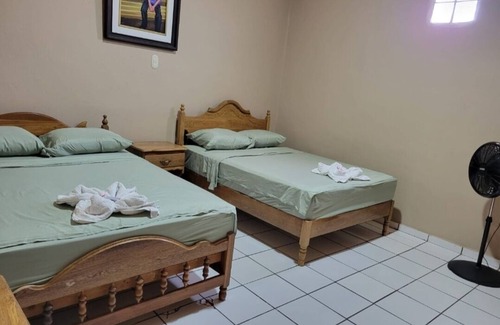 Cucuyagua Hotel | Hotel Mar y Mar