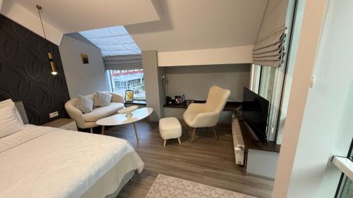 Radauti Hotel | Hotel Maria
