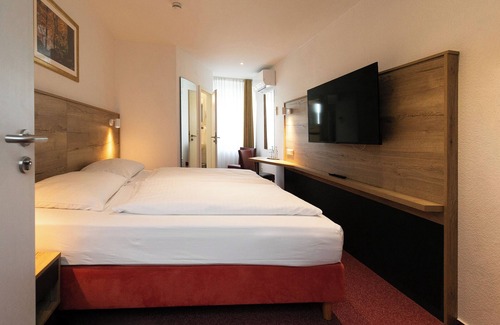 Mariaweiler-Hoven Hotel | Hotel Mariaweiler Hof