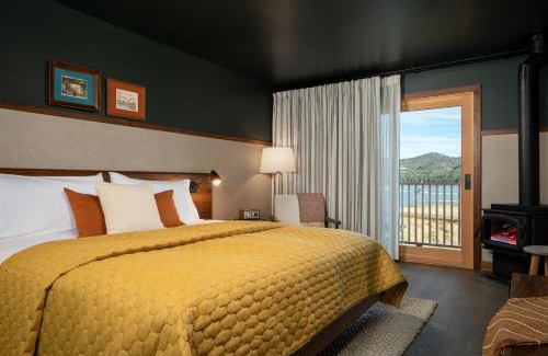 The Village Hotel | Hotel Marina Riviera