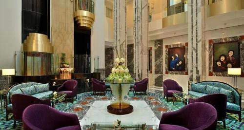 Churchgate Hotel | Hotel Marine Plaza