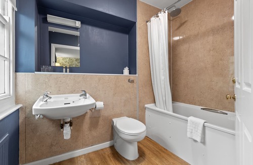 Haverfordwest Hotel | Hotel Mariners