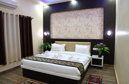 Bodh Gaya Hotel | HOTEL MARIYA INTERNATIONAL