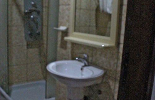 Dschang Hotel | Hotel Mbouoh Star Palace