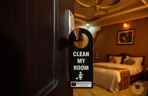 Udaipur District Hotel | Hotel Meenakshi Udaipur - Family Preffered Hotel
