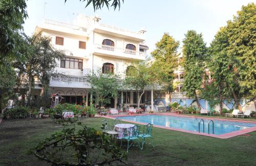 Bani Park Hotel | Hotel Meghniwas