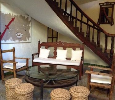 Mota del Cuervo Hotel | Hotel Mesón de Don Quijote