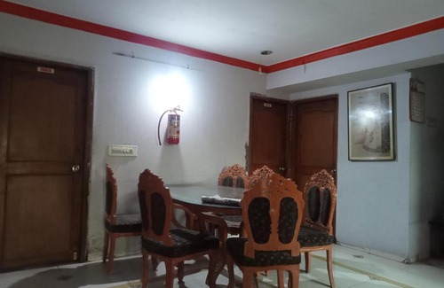 Ahmedabad Hotel | Hotel Miracle