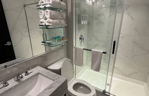 Crown Heights Hotel | Hotel Mirage Brooklyn