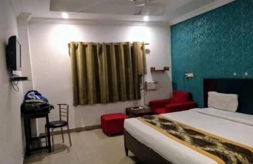 Pithoragarh Hotel | Hotel Monal Standard Room #5