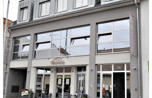 Uhersky Brod Hotel | Hotel Monde