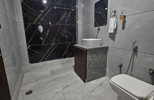 Noida House | Hotel MoonLit Noida