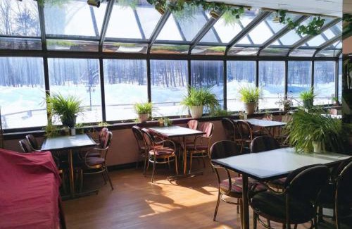 Sherbrooke Hotel | Hotel Motel La Marquise