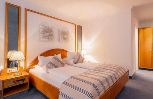 Ebersberg District Hotel | Hotel Muenchen Markt Schwaben Georgenhof