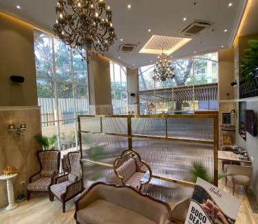 Malad West Hotel | Hotel Mumbai House Mindspace Malad