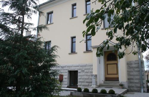 Marianske Lazne Hotel | Hotel Na Vodách