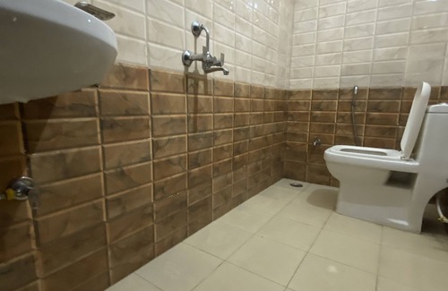 Mayapur House | Hotel Nature Plaza