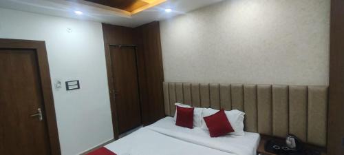 Bhojpur Hotel | Hotel New Arcadia