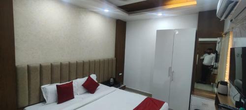 Bhojpur Hotel | Hotel New Arcadia