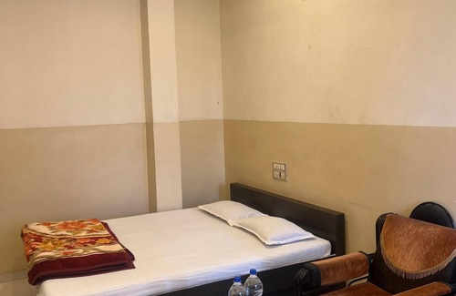 Manchar Hotel | Hotel New Samadhan