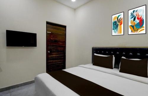 Kukatpally Housing Board Colony Hotel | HOTEL O DOLPHIN LUXURY AC ROOMS
