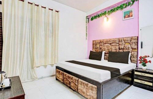 Anand Vihar Hotel | Hotel O Family Inn