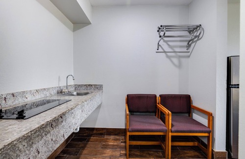 Channelview Hotel | Hotel O Luxury Inn Channelview Baytown I-10