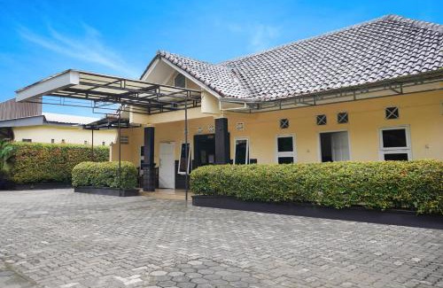 Pekalongan Hotel | Hotel O Pekalongan Near Pasar Batik Setono Formerly Hotel Puspa Indah