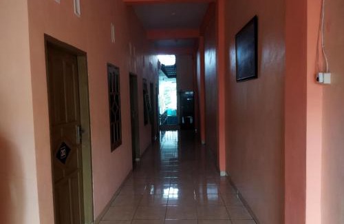 Sulawesi Hotel | Hotel O Penginapan Permata Hijau Syariah Near Bukit Teletubbies