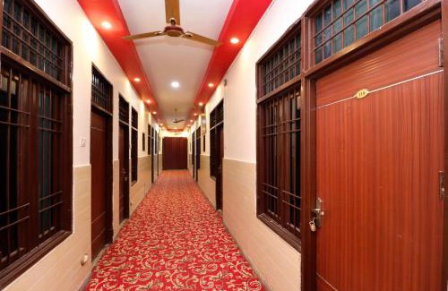 Chandigarh Hotel | Hotel O RR Villa