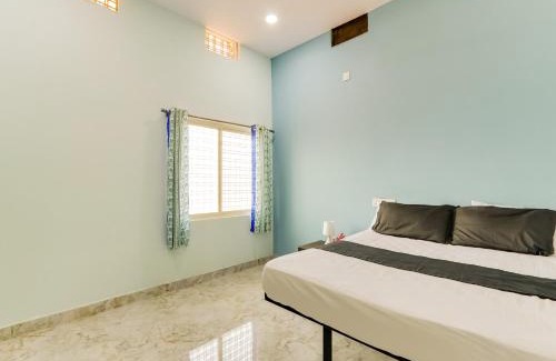 Farooq Nagar Hotel | Hotel O SG TRINETRA RESIDENCY