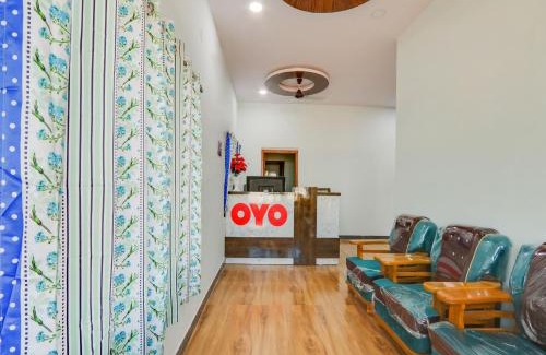 Farooq Nagar Hotel | Hotel O SG TRINETRA RESIDENCY