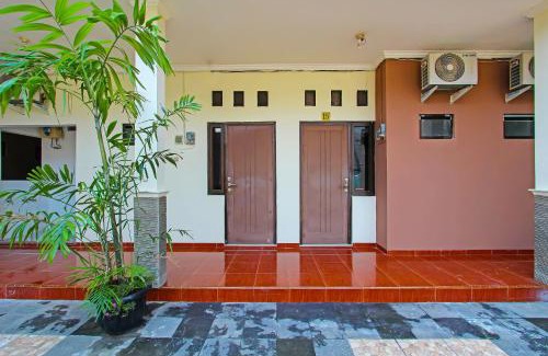 Pekalongan Hotel | Hotel O Wahidin Guesthouse