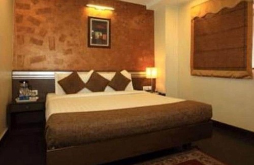 Kolkata Hotel | Hotel O2 VIP