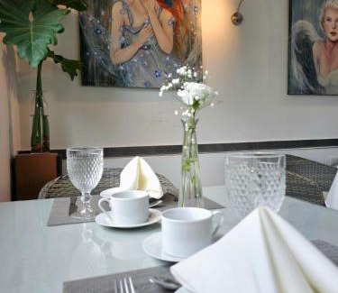 San Bernardino Hotel | Hotel Oasis-Dream Holidays - La Petite France