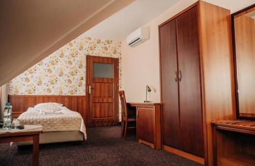 Wysokie Mazowieckie Hotel | Hotel Odessa