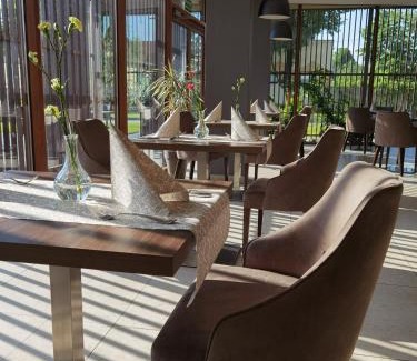 Brzezinka Hotel | Hotel Olecki