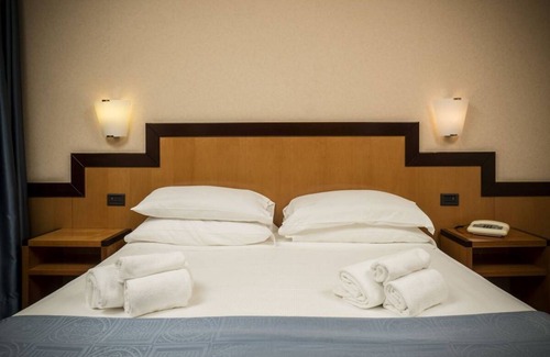 Scurcola Marsicana Hotel | Hotel Olimpia