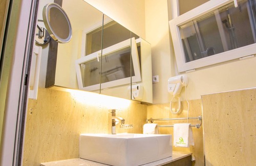Mozambique Island Hotel | Hotel Omuhipiti