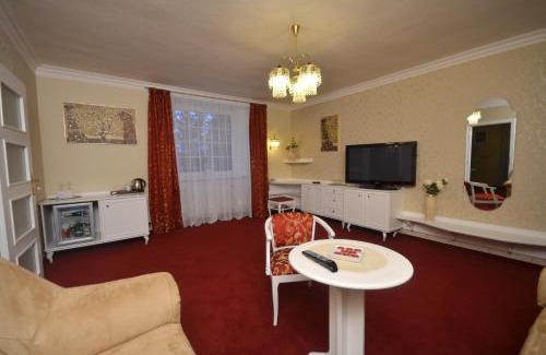 Nymburk Hotel | Hotel Ostrov