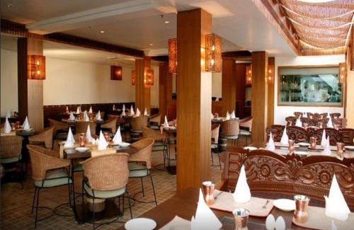 Connaught Place Hotel | Hotel Palace Heights
