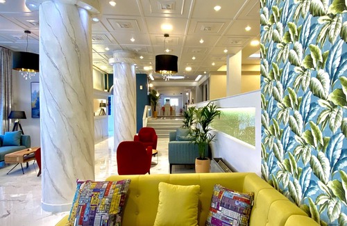 Ipsos Hotel | Hotel Paloma Blanca
